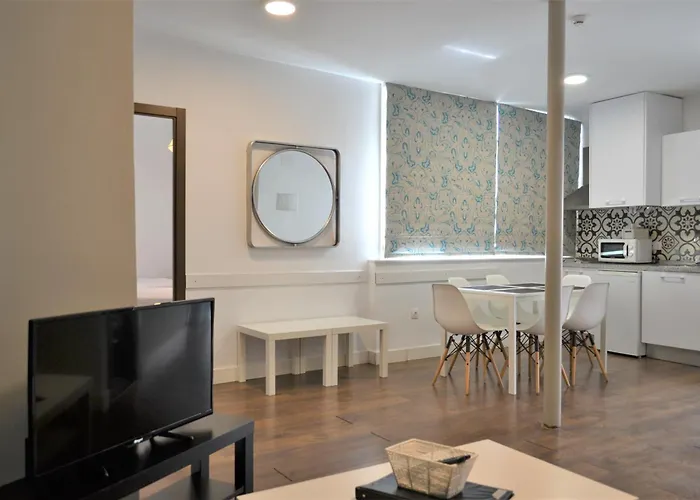 Sunshine Barroso Centro Apartment *